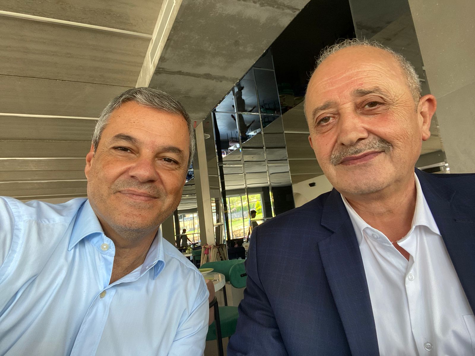 بالصور: المحامي طوني مرعب يكرم المحاميجورج الخوري